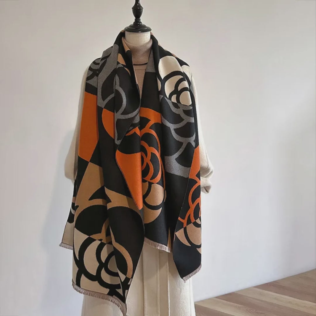 Women’s Dual-Use Warm Winter Scarf Cloak – Cozy Cold Weather Wrap
